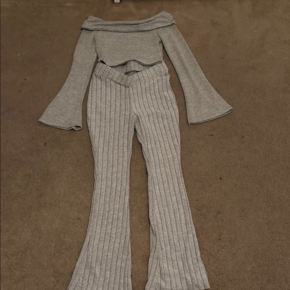 Gray Off-Shoulder Bell Sleeve Jumpsuit